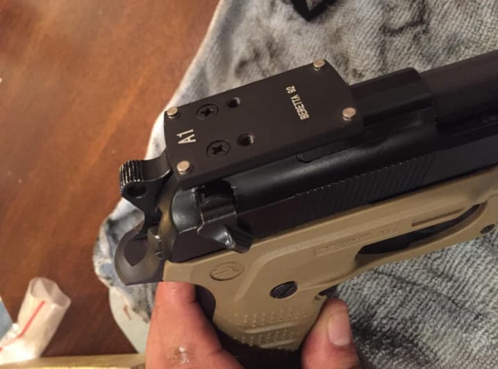 Beretta M9 22LR/92FS/92AF/98 FS/98 A1/M9A3/M9A1/SAR B6C,Girsan Rigard MC Pistol Mount Plate for ADE, Vortex venom, Burris Fastfire, Meopta, Eotech mrds, Docter, insight Red Dot Reflex Sight — image 1